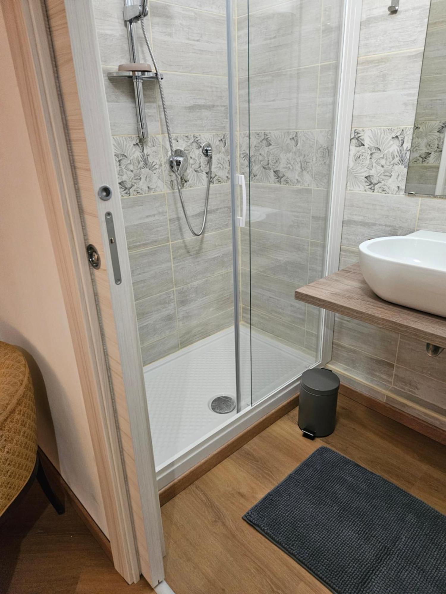 Mxp Room Busto Busto Arsizio Exterior photo