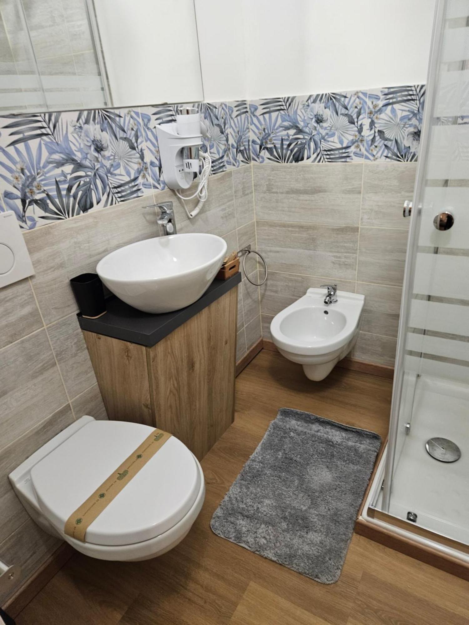 Mxp Room Busto Busto Arsizio Exterior photo